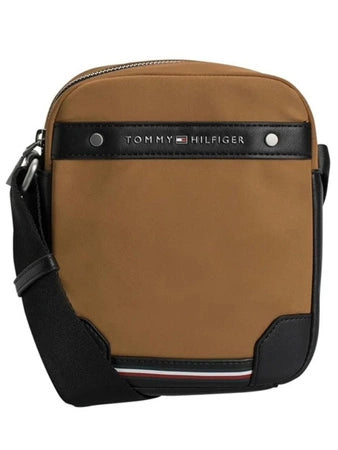 Мъжка чанта Tommy Hilfiger XM0XM03081 – Пустинно каки